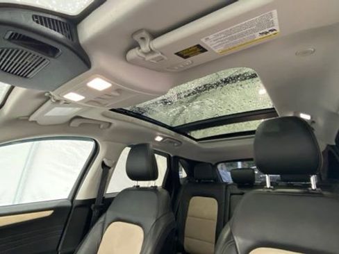 Used 2021 Ford Escape Titanium w/ Titanium Elite Package image 37