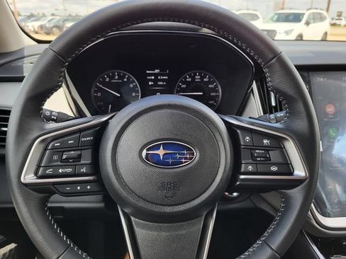 Used 2025 Subaru Outback Premium w/ Popular Package #1 AWD/4WD image 11