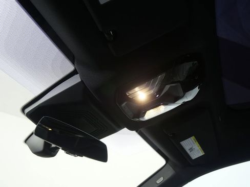 Used 2026 BMW iX xDrive45 w/ M Sport Package image 21