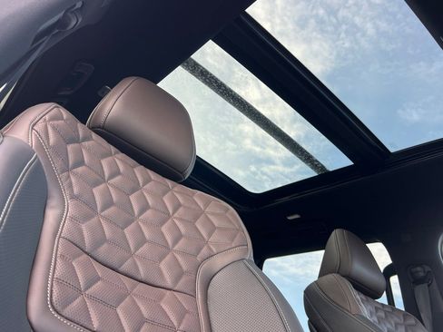 New 2026 Nissan Armada Platinum image 20