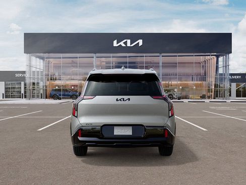 New 2026 Kia EV9 Land w/ Nightfall Edition Package image 5