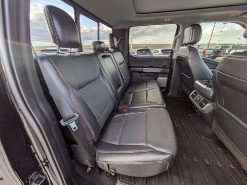 Used 2021 Ford F150 Lariat image 31