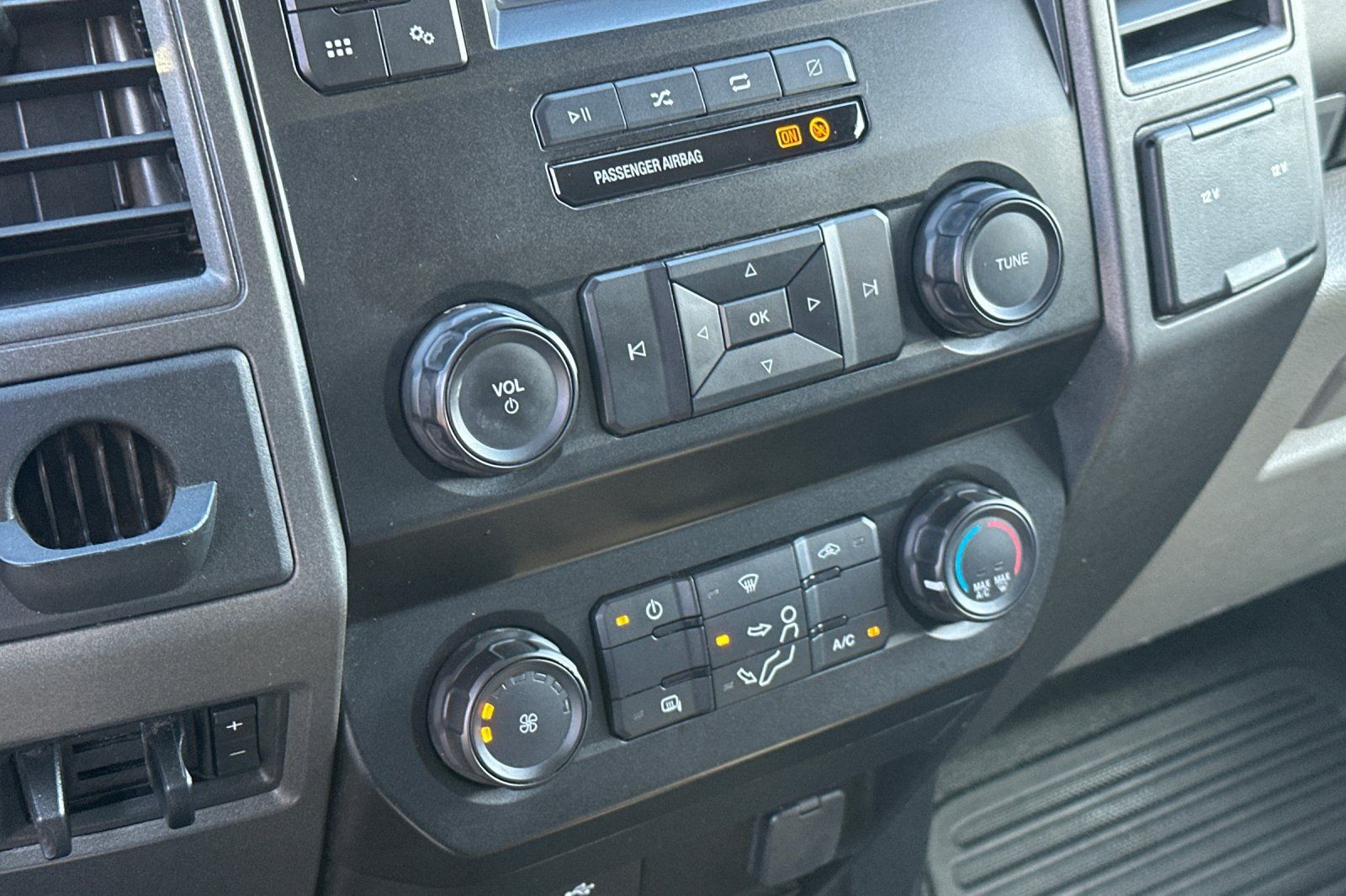 Used 2021 Ford F450 XL w/ Power Equipment Group RWD image 14