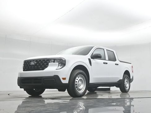 New 2026 Ford Maverick XL FWD image 40