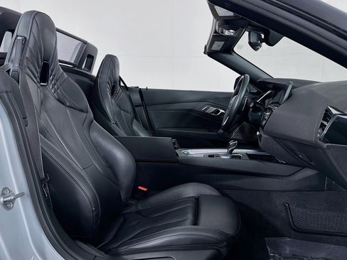 Used 2021 BMW Z4 sDrive30i w/ Executive Package image 7