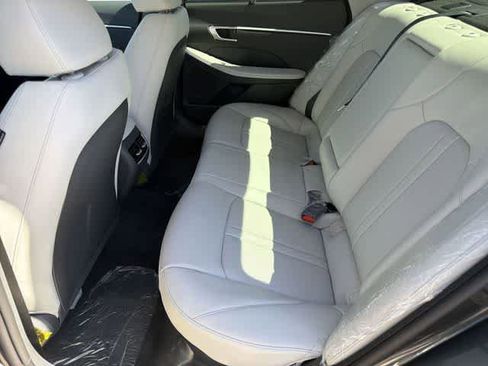 New 2026 Hyundai Sonata Limited image 17