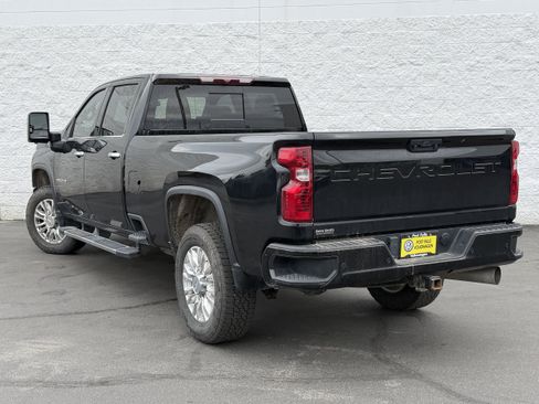Used 2023 Chevrolet Silverado 3500 High Country AWD/4WD image 6