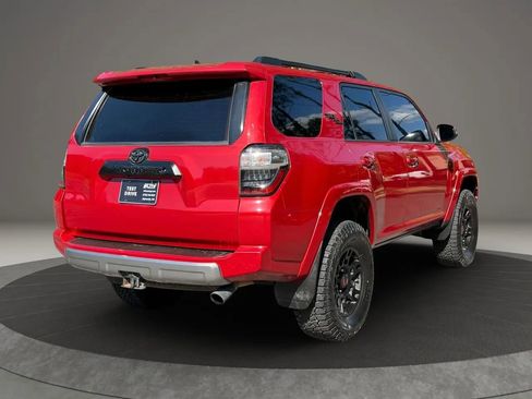 Used 2019 Toyota 4Runner TRD Off-Road Premium AWD/4WD image 6