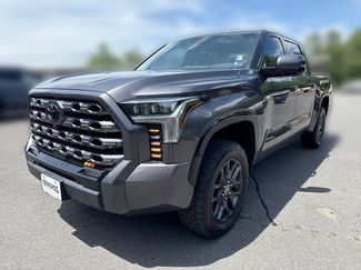 Used 2022 Toyota Tundra Platinum w/ Advanced Package AWD/4WD video 1