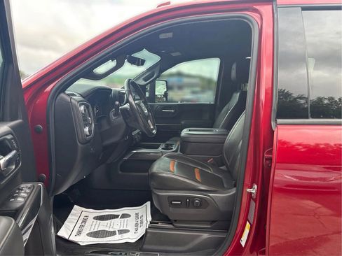 Used 2020 GMC Sierra 2500 AT4 w/ AT4 Premium Package AWD/4WD image 9