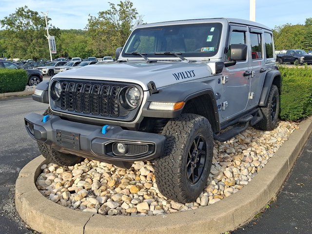Certified 2024 Jeep Wrangler Unlimited AWD/4WD image 2