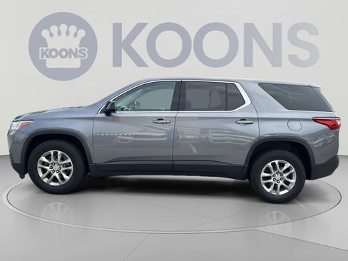 Used 2019 Chevrolet Traverse LS FWD image 2