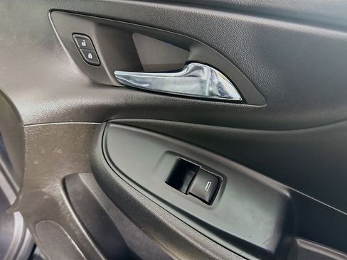 Used 2018 Chevrolet Volt LT image 31