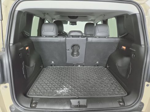 Used 2017 Jeep Renegade Trailhawk AWD/4WD image 27