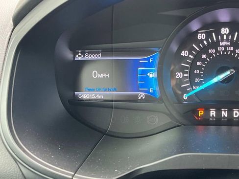 Used 2022 Ford Edge Titanium w/ Equipment Group 301A image 32