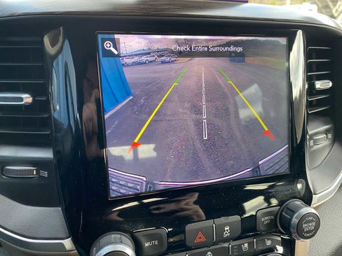 Used 2020 RAM 2500 Laramie image 21