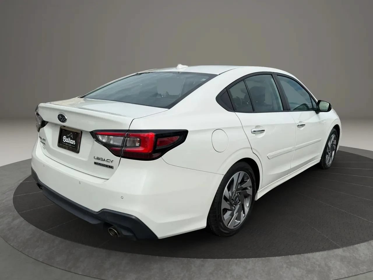Used 2023 Subaru Legacy Touring XT w/ Tech Package 3 AWD/4WD image 5