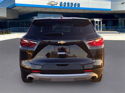 Used 2021 Chevrolet Blazer LT image 4