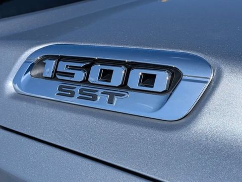 Used 2025 RAM 1500 Big Horn RWD image 12