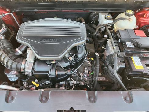 Used 2023 Chevrolet Blazer RS image 30