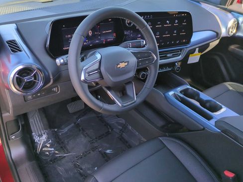 New 2026 Chevrolet Equinox EV LT AWD/4WD image 12