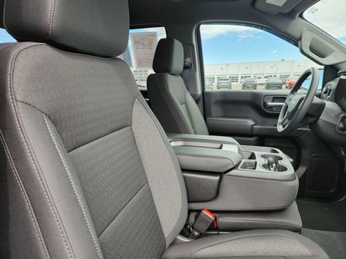Certified 2026 Chevrolet Silverado 1500 Custom image 15