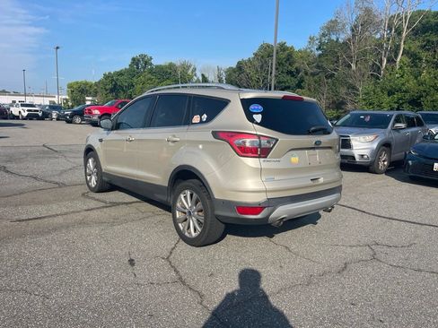 Used 2017 Ford Escape Titanium w/ Equipment Group 301A AWD/4WD image 3