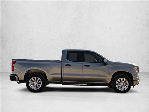 Used 2026 Chevrolet Silverado 1500 Custom RWD image 4