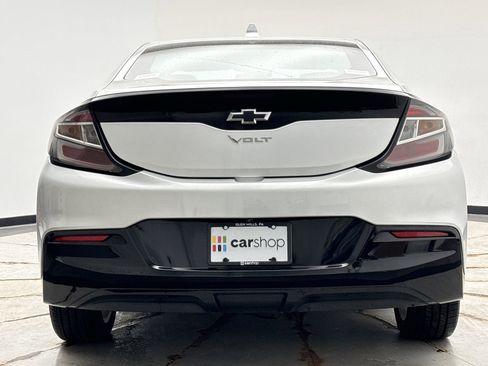 Used 2019 Chevrolet Volt LT w/ Power Convenience Package FWD image 4