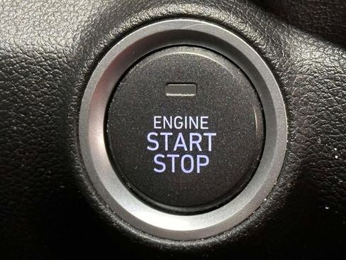 Used 2023 Hyundai Kona SEL w/ Winter Weather Package AWD/4WD image 36