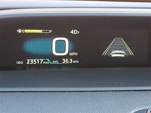 Used 2020 Toyota Prius XLE w/ Advanced Technology Package image 18