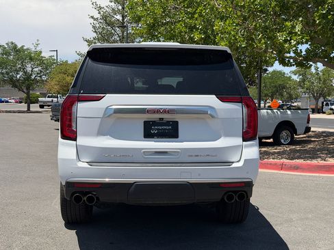 Used 2023 GMC Yukon Denali AWD/4WD image 5
