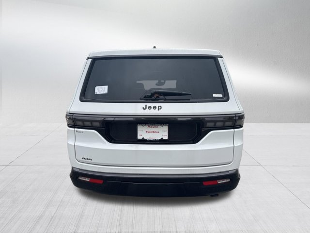 New 2026 Jeep Grand Wagoneer L Summit AWD/4WD image 6