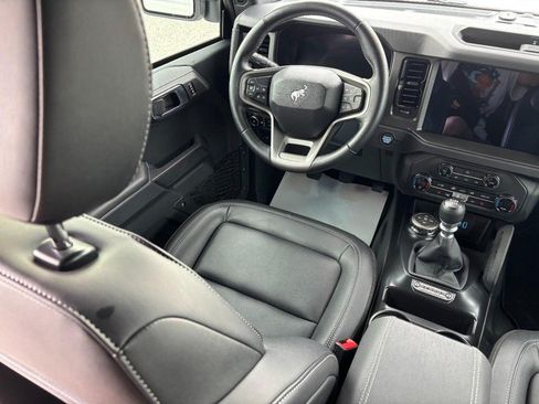 Used 2025 Ford Bronco Big Bend w/ Black Diamond Package AWD/4WD image 13