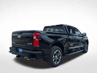 New 2026 Chevrolet Silverado 1500 High Country w/ Technology Package RWD video 3