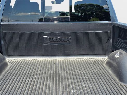 Used 2026 RAM 1500 Laramie AWD/4WD image 12