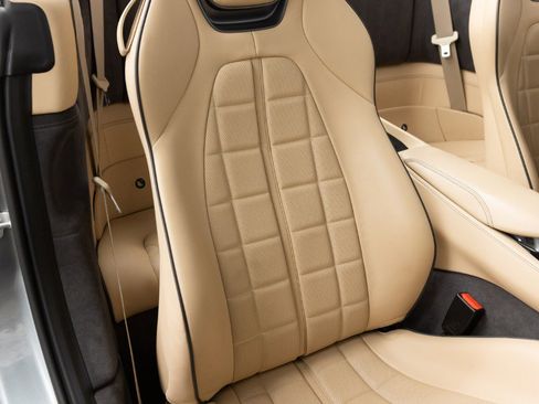 Certified 2019 Ferrari Portofino image 62