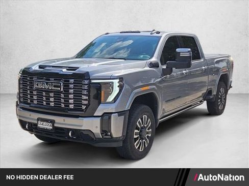 Used 2026 GMC Sierra 2500 Denali Ultimate w/ LPO, Black Badging Package AWD/4WD image 1