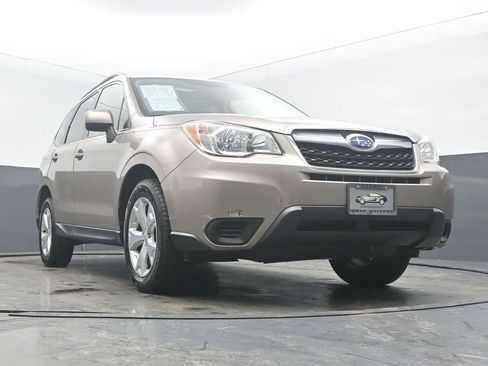 Used 2014 Subaru Forester 2.5i Premium w/ Popular Package #2 image 53