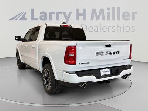 New 2027 RAM 1500 Laramie w/ Laramie Preferred Package AWD/4WD image 3