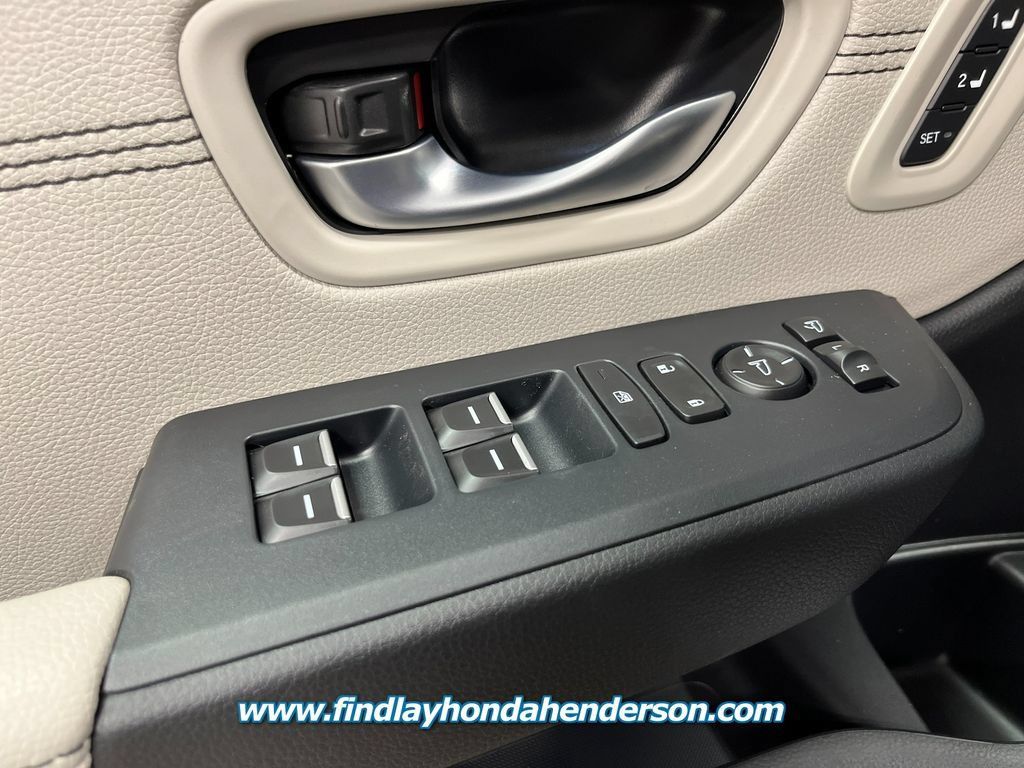 New 2026 Honda Pilot Elite image 13