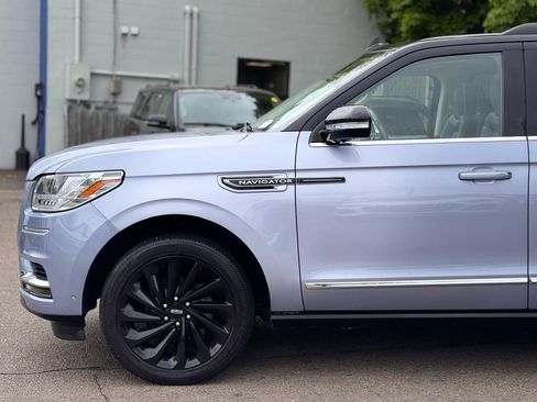 Used 2021 Lincoln Navigator Black Label w/ Special Edition Package AWD/4WD image 10