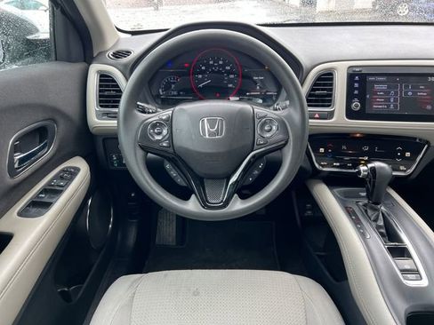 Used 2022 Honda HR-V EX image 19