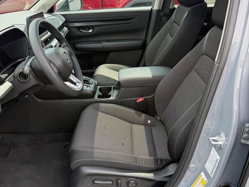 Used 2025 Honda CR-V EX image 9