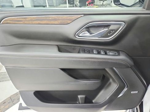 Used 2023 Chevrolet Tahoe Premier image 36