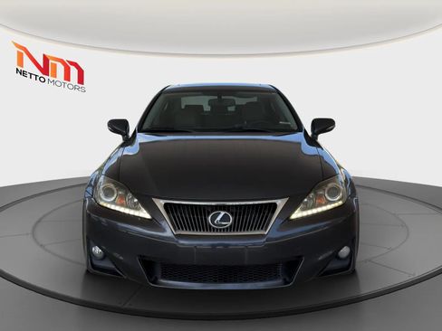 Used 2011 Lexus IS 250 w/ Premium Pkg Value Edition RWD image 10