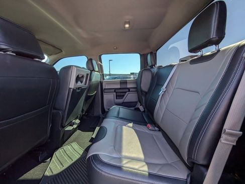 Used 2018 Ford F250 XL w/ STX Appearance Package image 12