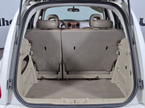 Used 2008 Chrysler PT Cruiser Limited FWD image 24