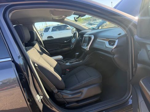 Used 2017 GMC Acadia SLE AWD/4WD image 27