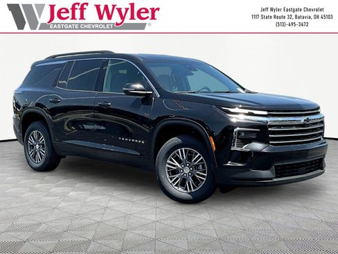 New 2026 Chevrolet Traverse LT AWD/4WD image 3